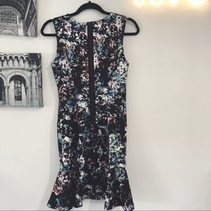 The Limited Dresses - The Limited NWT patterned trumpet flare dress The Limited Dresses - The Limited NWT patterned trumpet flare dress